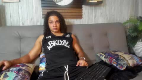 Snapshot of belamiramil chatting on 05/26/26, 07:10 independent model online show from 05/26/26, 07:10