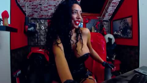 Snapshot of belatrixdomme chatting on 04/01/26, 04:26 BelatrixDomme online show from 04/01/26, 04:26