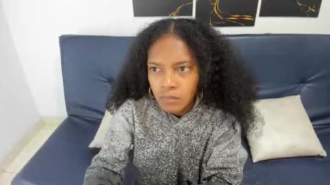 Snapshot of belen10 chatting on 12/20/25, 12:01 Belen online show from 12/20/25, 12:01