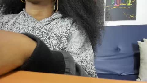 Snapshot of belen10 chatting on 02/12/26, 11:27 Belen online show from 02/12/26, 11:27