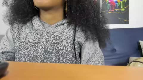 Snapshot of belen10 chatting on 02/14/26, 11:40 Belen online show from 02/14/26, 11:40