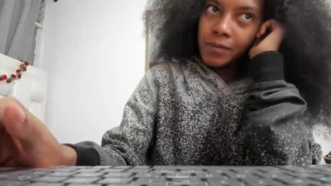 Snapshot of belen10 chatting on 03/16/26, 11:36 Belen online show from 03/16/26, 11:36