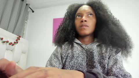 Snapshot of belen10 chatting on 04/06/26, 11:33 Belen online show from 04/06/26, 11:33