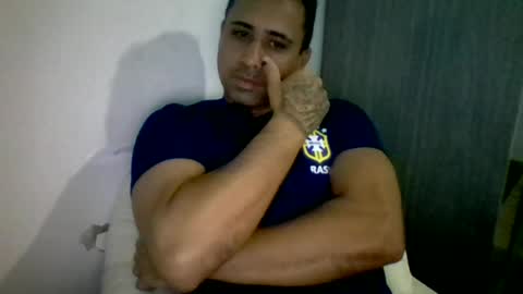 Snapshot of belfordrj chatting on 06/22/26, 01:19 belfordrj online show from 06/22/26, 01:19