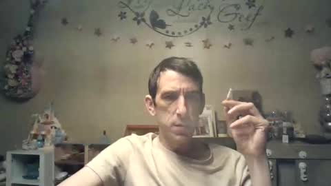 Snapshot of belgianboy33 chatting on 02/17/26, 06:14 Dreamcock online show from 02/17/26, 06:14