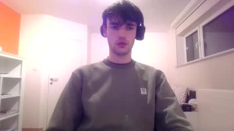 belgiandick2408 online show from 01/02/25, 06:56