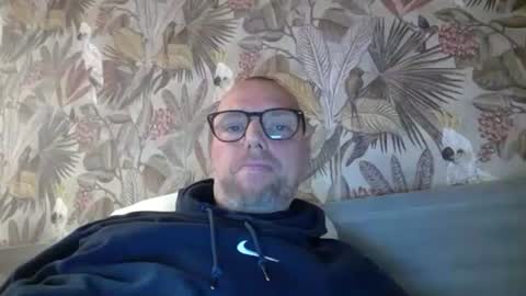 Snapshot of belgianordenary chatting on 12/16/24, 06:16 belgianordenary online show from 12/16/24, 06:16