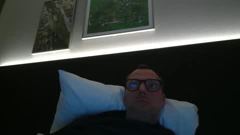 Snapshot of belgianordenary chatting on 02/04/25, 06:06 belgianordenary online show from 02/04/25, 06:06