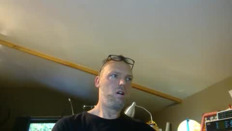 Snapshot of belgianordenary chatting on 11/13/25, 07:40 belgianordenary online show from 11/13/25, 07:40