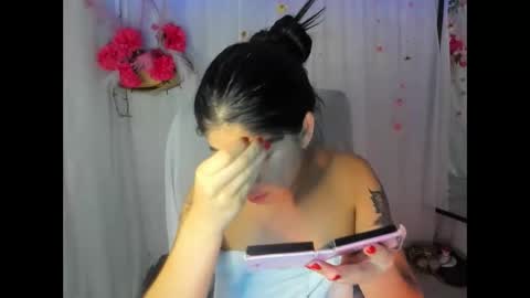 Snapshot of belinda_luna_ chatting on 04/17/26, 09:40 modelo independiente online show from 04/17/26, 09:40