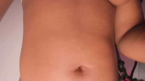 Snapshot of belkis_mills chatting on 12/27/24, 01:32  Belkis  online show from 12/27/24, 01:32