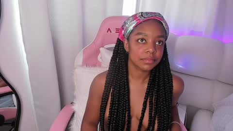 Snapshot of belkis_mills chatting on 01/18/25, 07:48  Belkis  online show from 01/18/25, 07:48