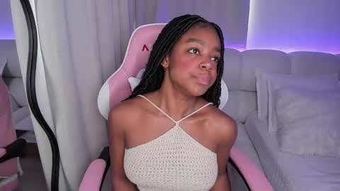 Snapshot of belkis_mills chatting on 02/12/25, 01:27  Belkis  online show from 02/12/25, 01:27