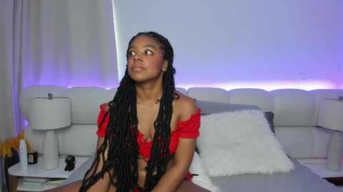 Snapshot of belkis_mills chatting on 02/22/25, 09:37  Belkis  online show from 02/22/25, 09:37