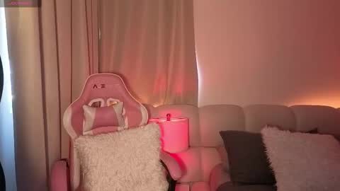 Snapshot of belkis_mills chatting on 10/27/25, 08:57  Belkis  online show from 10/27/25, 08:57