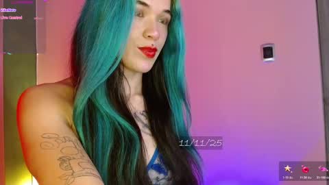 Snapshot of bell_art chatting on 11/11/25, 03:45 online show from 11/11/25, 03:45