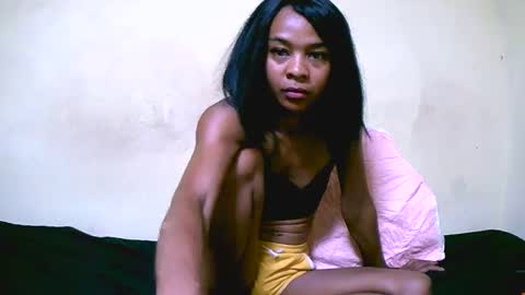 bella193999 online show from 12/13/24, 01:33