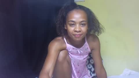 bella193999 online show from 01/28/25, 04:41