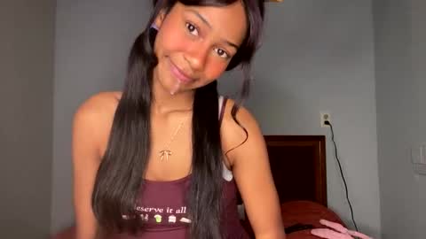 bella19sua online show from 11/24/25, 05:18