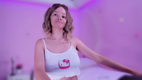 isabella online show from 01/31/25, 10:31