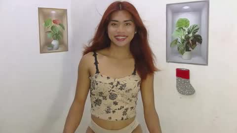 Snapshot of bella_bliss14 chatting on 02/01/26, 04:05 bella_bliss14 online show from 02/01/26, 04:05