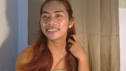 Snapshot of bella_bliss14 chatting on 03/01/26, 04:42 bella_bliss14 online show from 03/01/26, 04:42