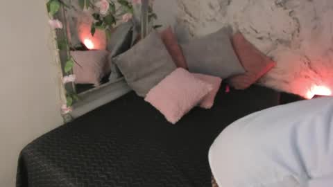 Snapshot of bella_desi chatting on 04/01/26, 02:36 Dessi online show from 04/01/26, 02:36