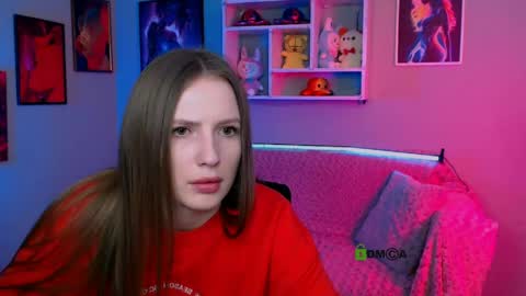 Snapshot of bella_dorn chatting on 03/24/26, 11:04 Bella online show from 03/24/26, 11:04