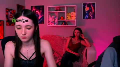 Snapshot of bella_dorn chatting on 06/10/26, 03:11 Bella online show from 06/10/26, 03:11