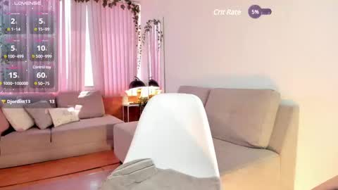 Snapshot of bella_es chatting on 01/21/25, 04:48 Onlyfans isa bella 23 online show from 01/21/25, 04:48