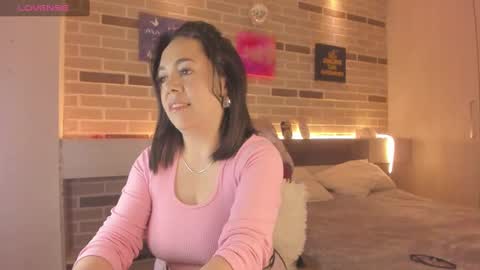 Bella online show from 10/14/25, 11:49