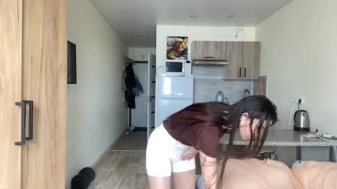 Snapshot of bella_gasp chatting on 06/29/26, 10:15 Jane online show from 06/29/26, 10:15