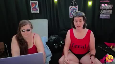 Bella James online show from 11/14/25, 04:17