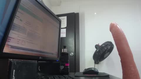 lady online show from 10/24/25, 11:50