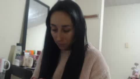 Snapshot of bella_luna34 chatting on 02/17/26, 04:09 bella_luna34 online show from 02/17/26, 04:09