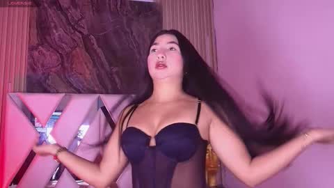 bella_martini_ online show from 02/24/26, 12:25