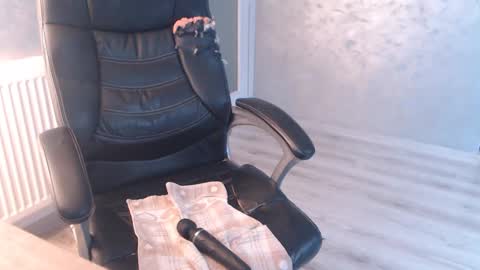      online show from 01/13/25, 12:02