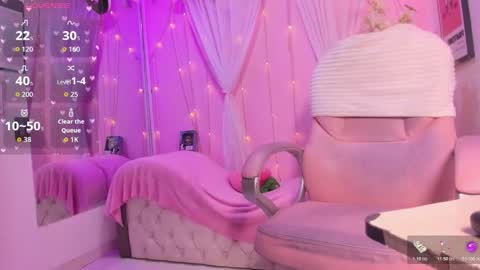 Snapshot of bella_miller1 chatting on 03/07/26, 04:59 Bella online show from 03/07/26, 04:59