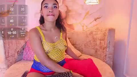 Snapshot of bella_moonlight_cr chatting on 06/14/26, 03:52 BELLA online show from 06/14/26, 03:52
