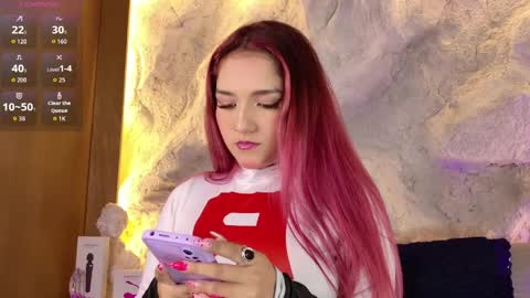 Snapshot of bella_mush chatting on 05/30/26, 10:18 BELLA online show from 05/30/26, 10:18