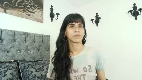 Bella online show from 03/22/26, 08:12