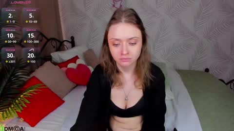 Snapshot of bella_ramsi chatting on 03/16/26, 05:44 Linda Bella online show from 03/16/26, 05:44