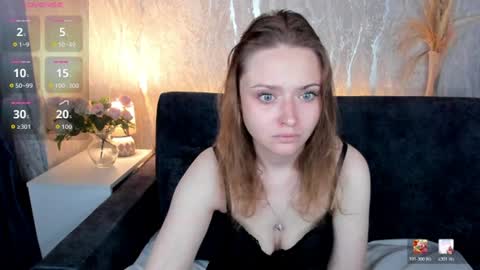 Snapshot of bella_ramsi chatting on 07/20/26, 12:36 Linda Bella online show from 07/20/26, 12:36