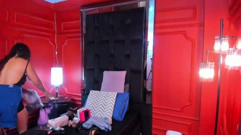 Bella Riviera online show from 04/06/26, 06:42