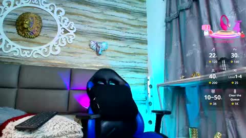 Snapshot of bella_salvatore chatting on 10/07/25, 04:53 online show from 10/07/25, 04:53