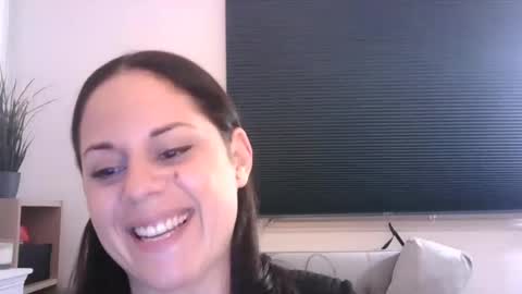 bella_sexy_feet online show from 12/14/24, 05:03