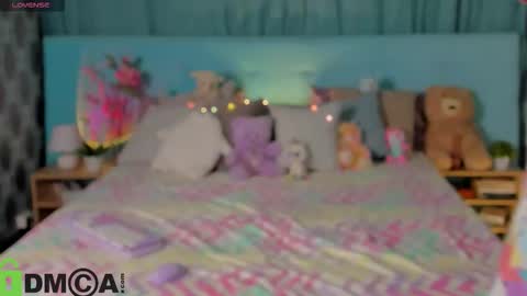 Bella online show from 11/03/25, 12:35