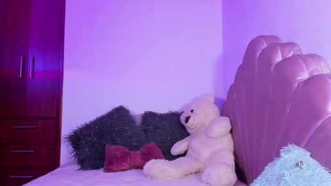 Valeria Model Independent online show from 09/23/25, 05:43