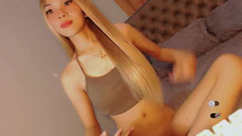 Snapshot of bella_tara chatting on 02/09/26, 06:17 Bella online show from 02/09/26, 06:17