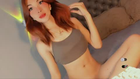 Snapshot of bella_tara chatting on 07/07/26, 04:26 Bella online show from 07/07/26, 04:26